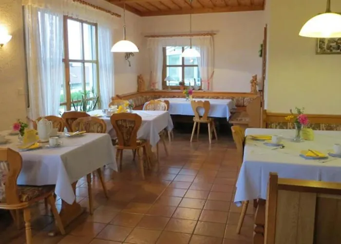 Gaestehaus Am Ludwigsberg 3* باد كوتستينغ